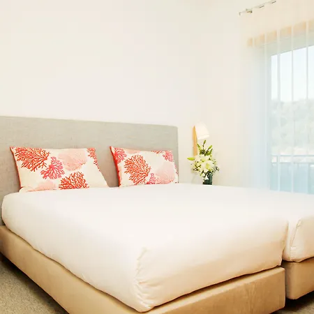 فيلة The Village - D'el Rey Golf &