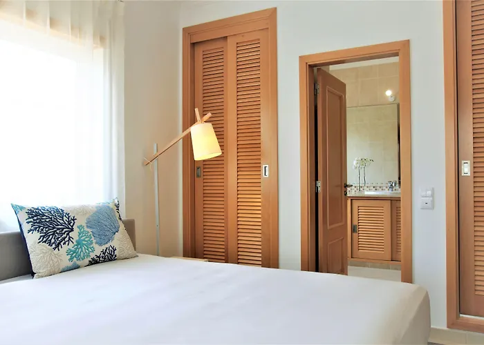 فيلة The Village - D'el Rey Golf &